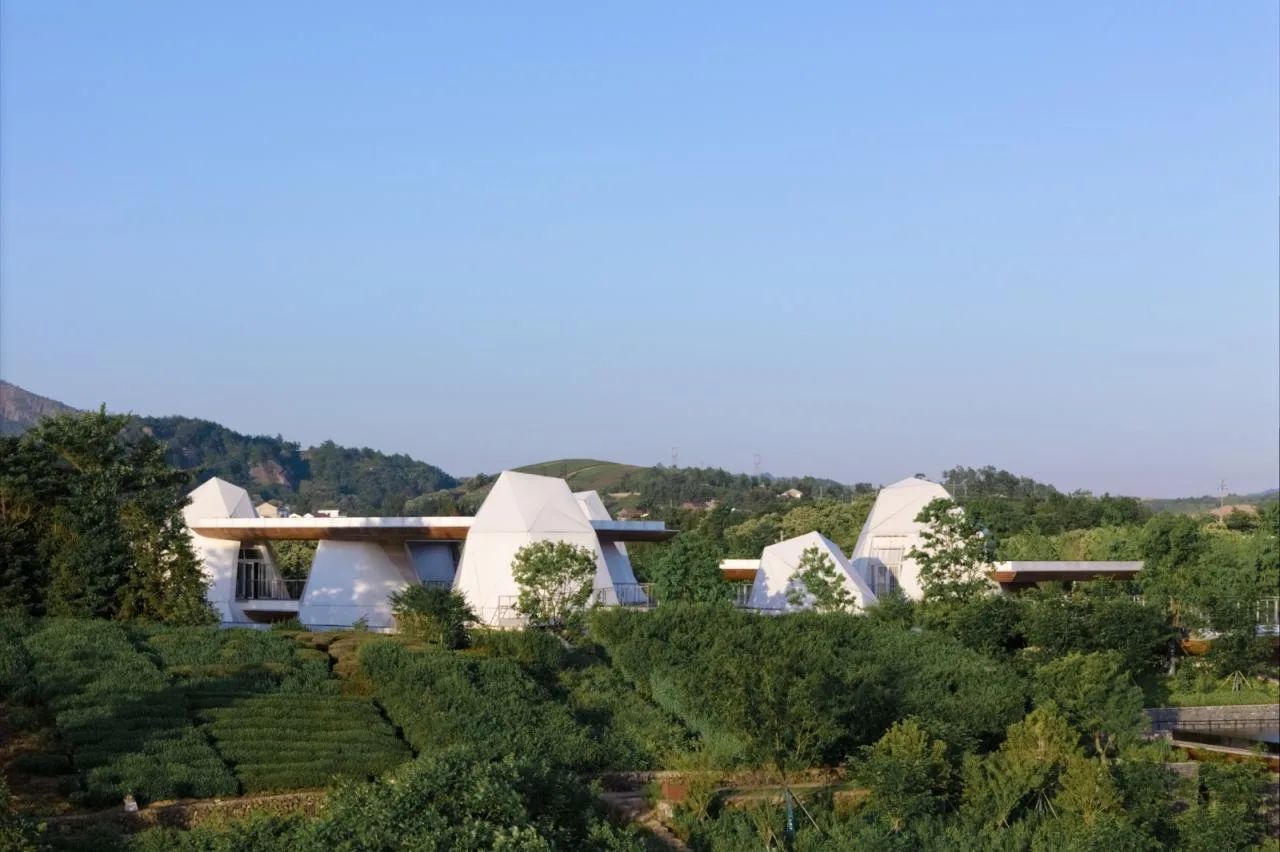 BIM Architecture | Encountering in the Mountains: Yunfeng Twelve in Xiayanbei Scenic Area/Zhu Peidong Line+Architecture Firm
