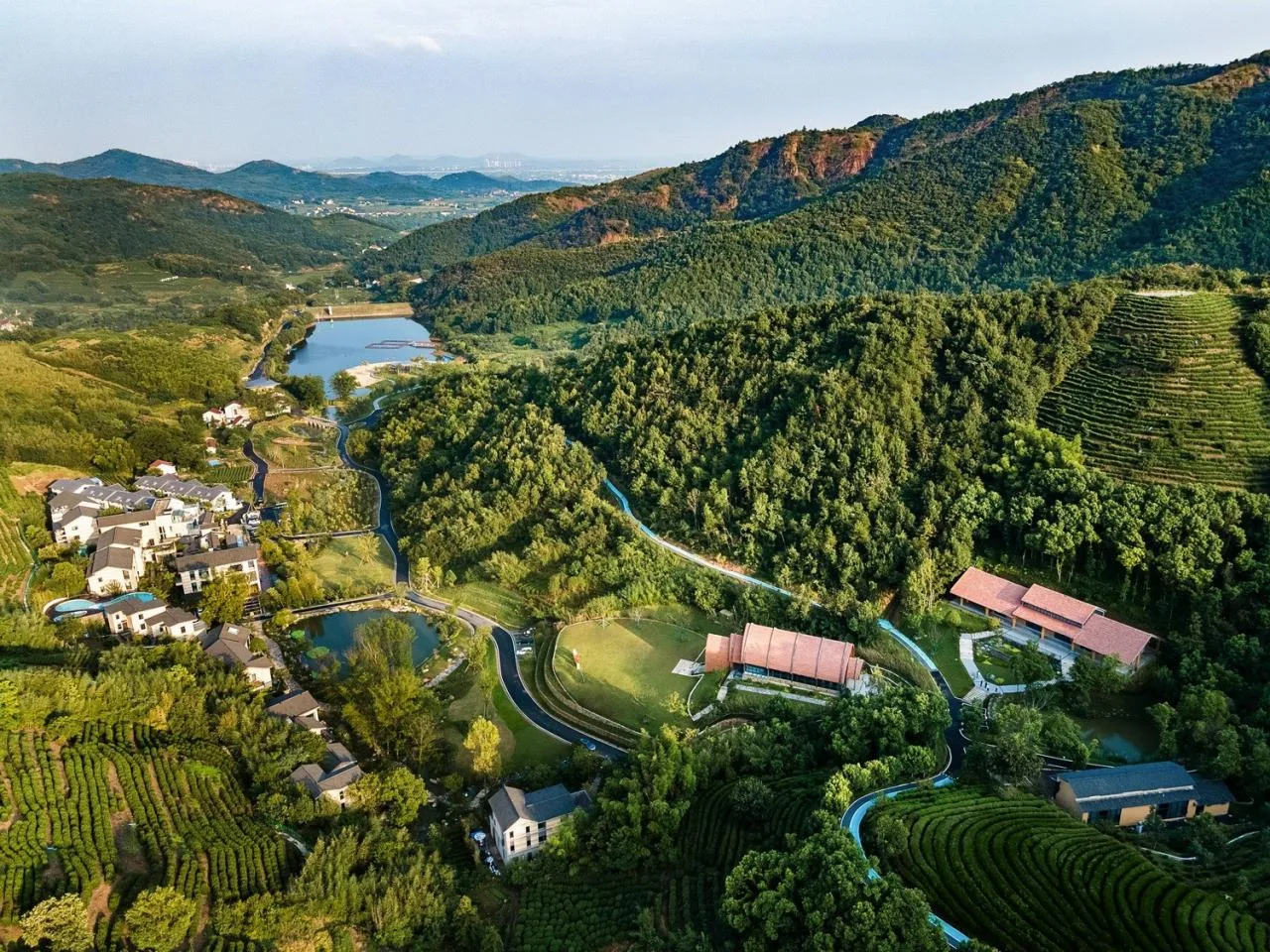 BIM Architecture | Resting in the mountains and valleys, Huwa Slow Time: Huwa Happy Tea Valley, Ketan Town, Lujiang County/China Railway Hefei Municipal Engineering Design and Research Institute Co., Ltd