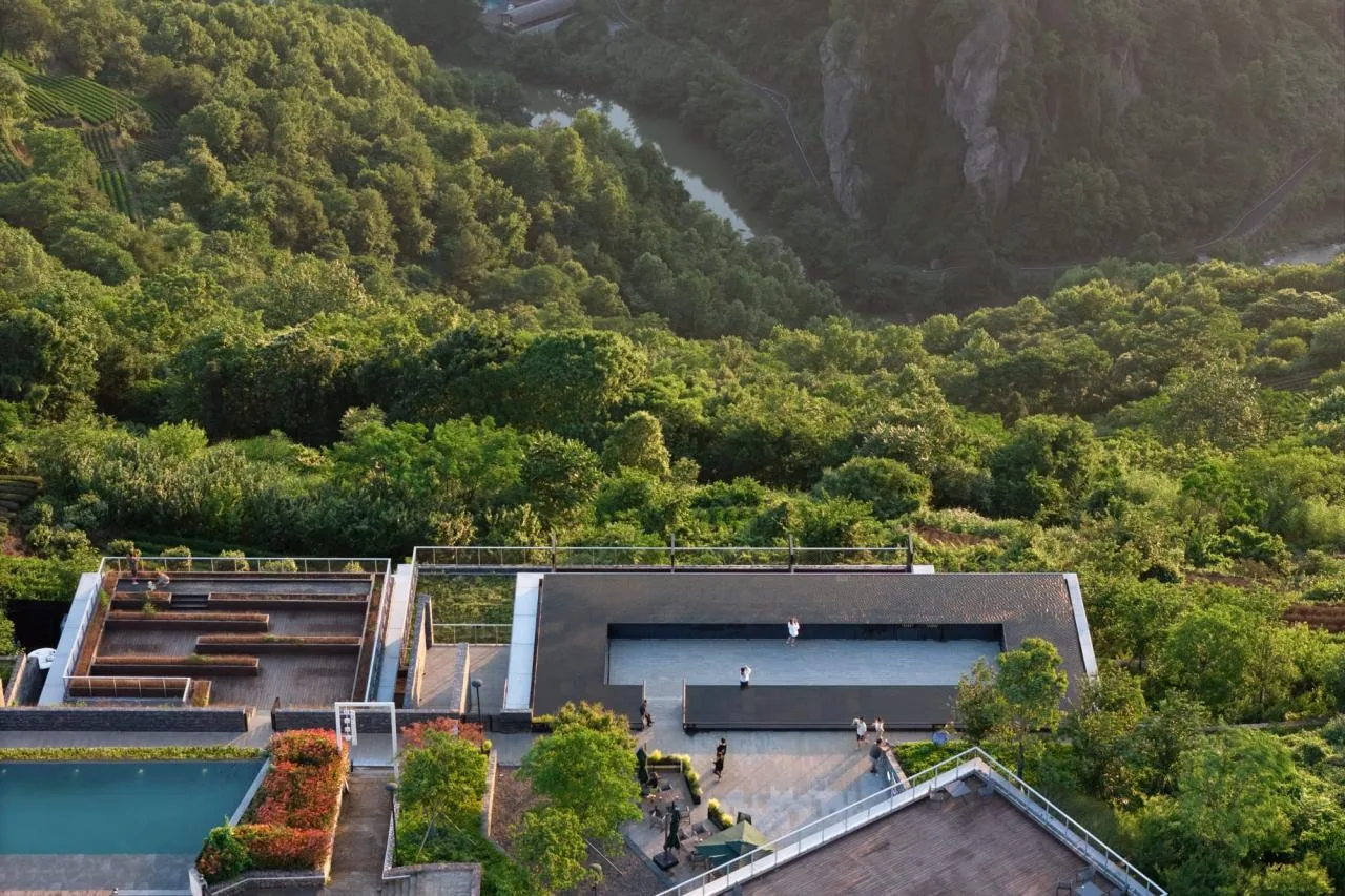 BIM Architecture | Encountering in the Mountains: Yunfeng Twelve in Xiayanbei Scenic Area/Zhu Peidong Line+Architecture Firm