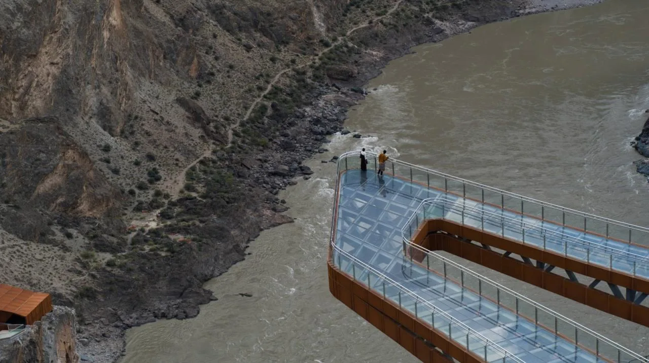 BIM Architecture | Nujiang 72 turn Grand Canyon Scenic Spot in Xizang/Xiaoyin Architecture Firm