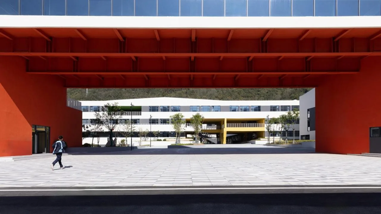 BIM Architecture | Nanshan Wufutang Senior High School/Lowercase Architecture