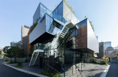 BIM Architecture: Rokkancho Staircase House by ETHNOS-BIM WORLD
