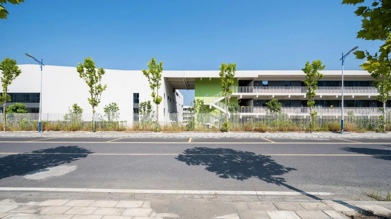 BIM Architecture | Nanshan Wufutang Senior High School/Lowercase Architecture
