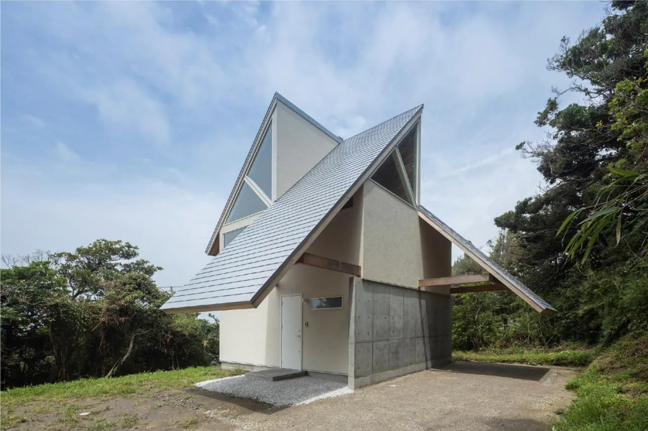 BIM Architecture | Futsu Vacation Cottage/Atelier MEME