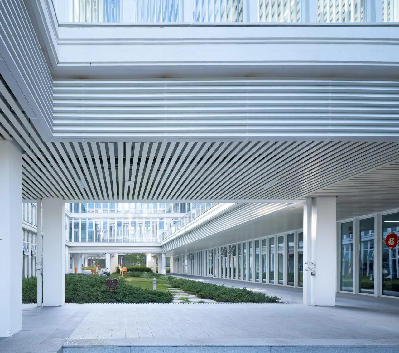 BIM Architecture | Landscape Healing, Livable Body and Mind: Hangzhou First Social Welfare Institute/Zhejiang University Architectural Design and Research Institute