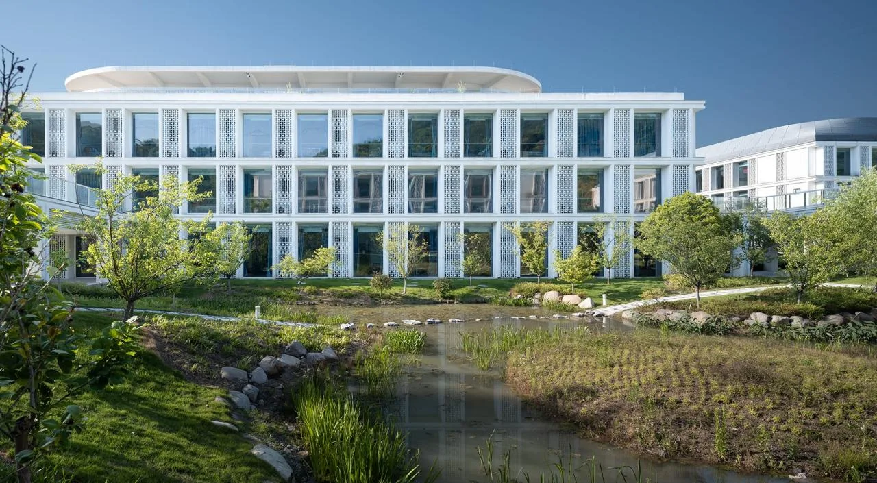 BIM Architecture | Landscape Healing, Livable Body and Mind: Hangzhou First Social Welfare Institute/Zhejiang University Architectural Design and Research Institute