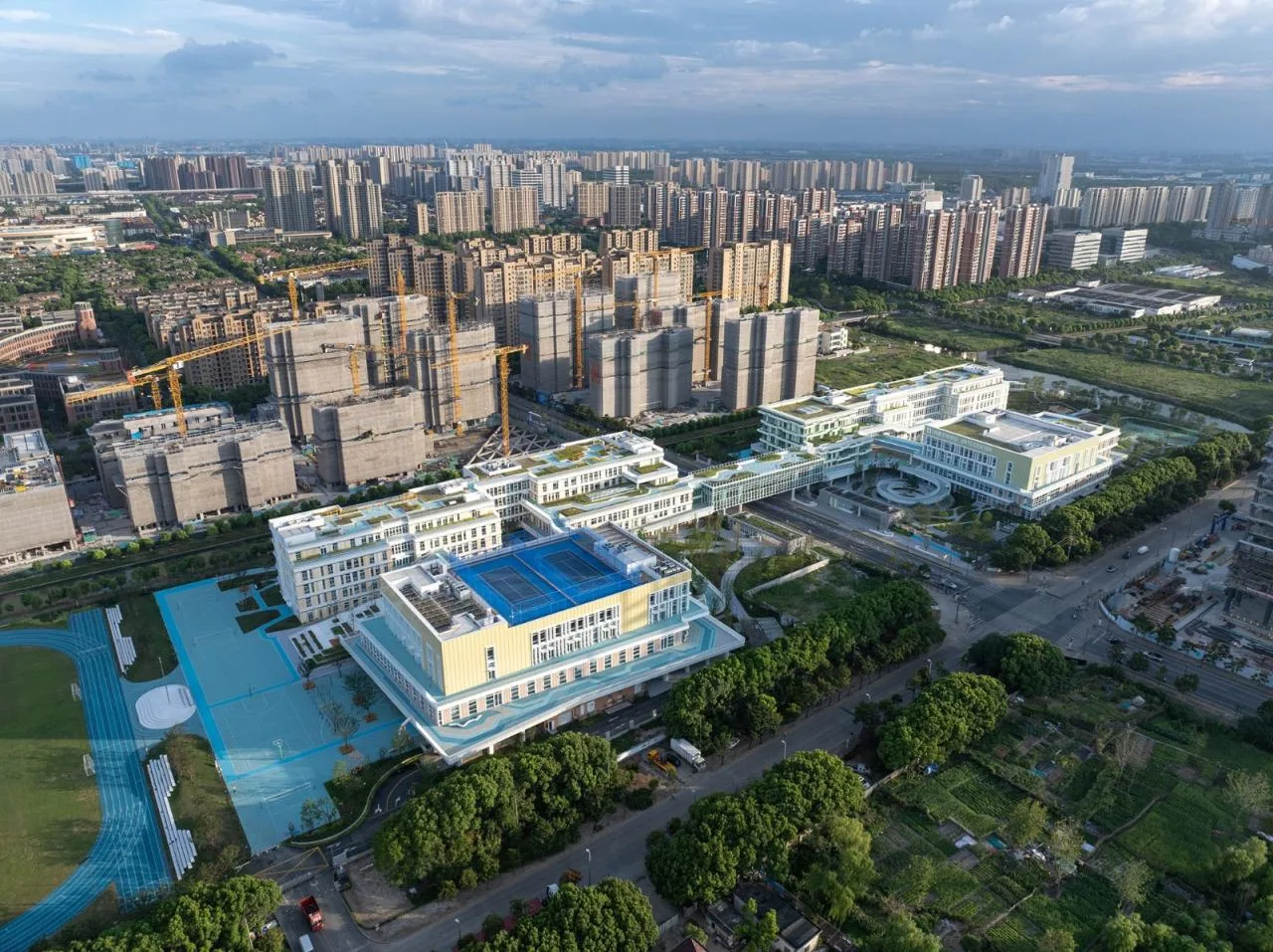 BIM Architecture | Shanghai Experimental School Jiading New City Branch/Daguan Landscape