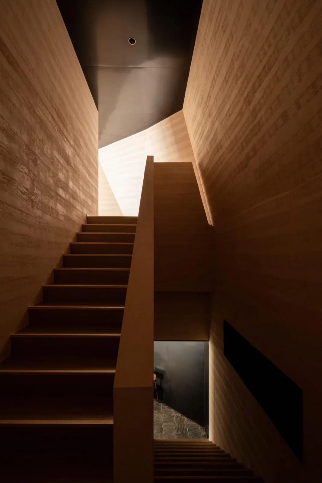 BIM Architecture | Encountering in the Mountains: Yunfeng Twelve in Xiayanbei Scenic Area/Zhu Peidong Line+Architecture Firm
