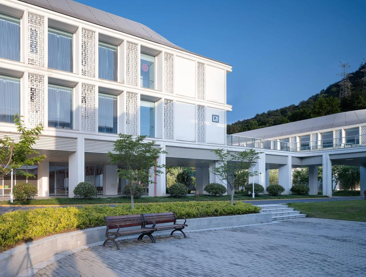 BIM Architecture | Landscape Healing, Livable Body and Mind: Hangzhou First Social Welfare Institute/Zhejiang University Architectural Design and Research Institute
