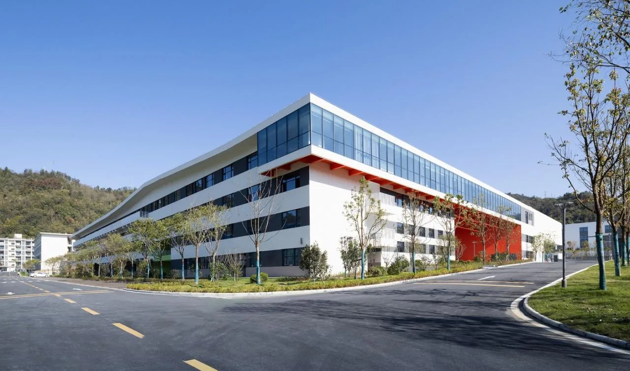 BIM Architecture | Nanshan Wufutang Senior High School/Lowercase Architecture