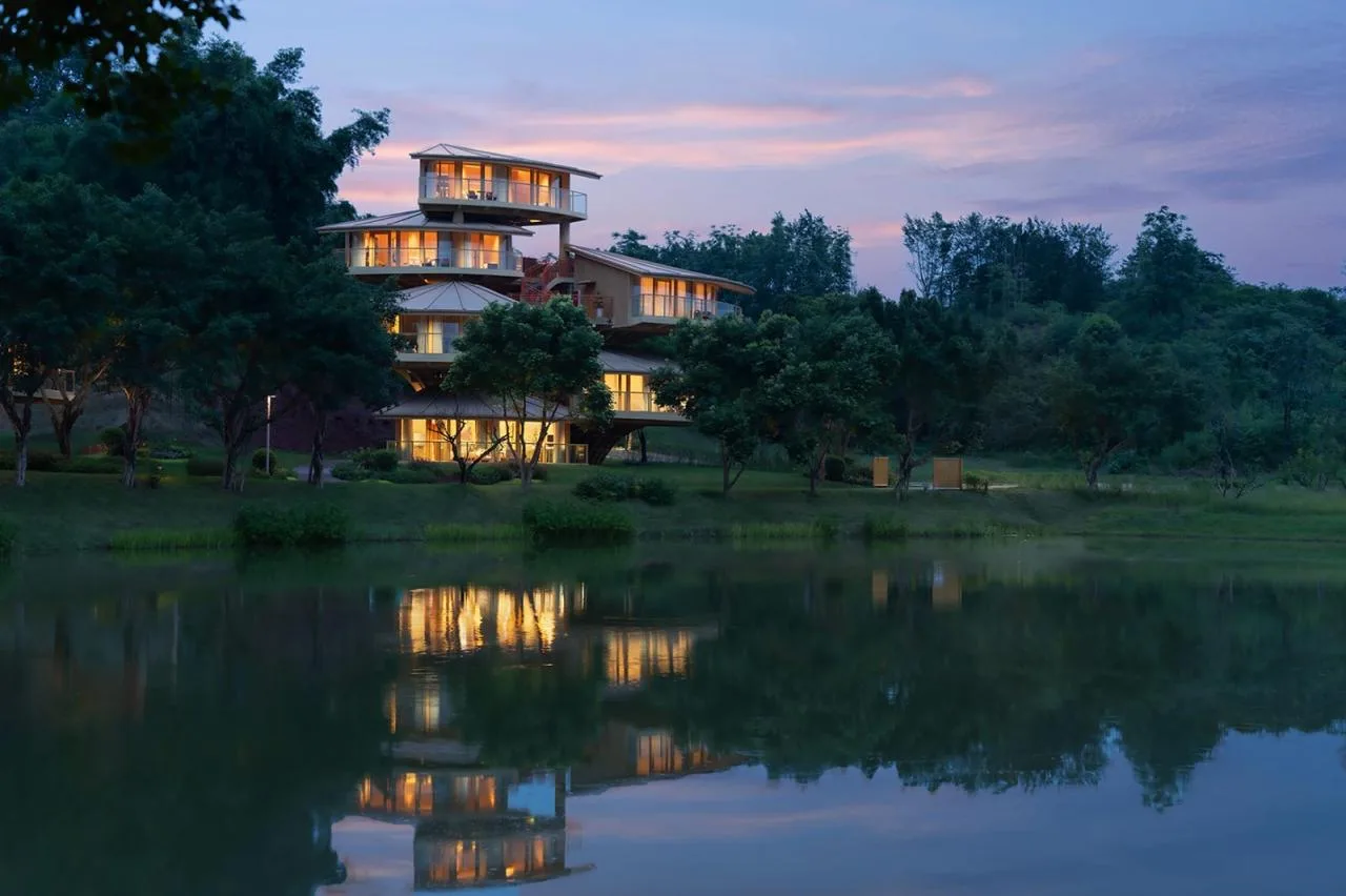 BIM Architecture | Structure of Leaves: Tree House Design for Nanxi Happy Countryside Wild Fun Hotel/Wang Hui Architecture Studio