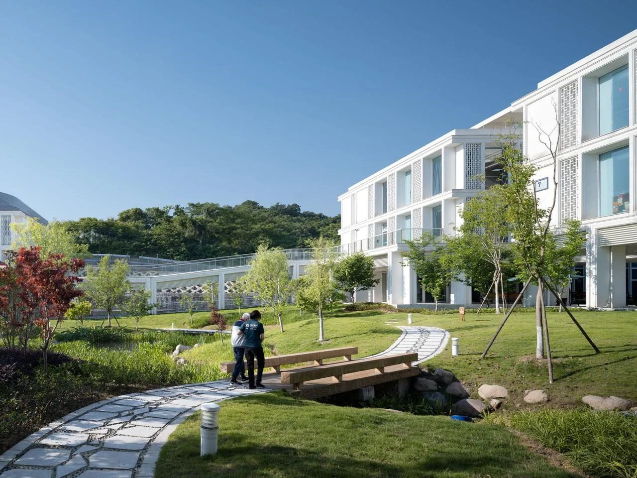 BIM Architecture | Landscape Healing, Livable Body and Mind: Hangzhou First Social Welfare Institute/Zhejiang University Architectural Design and Research Institute