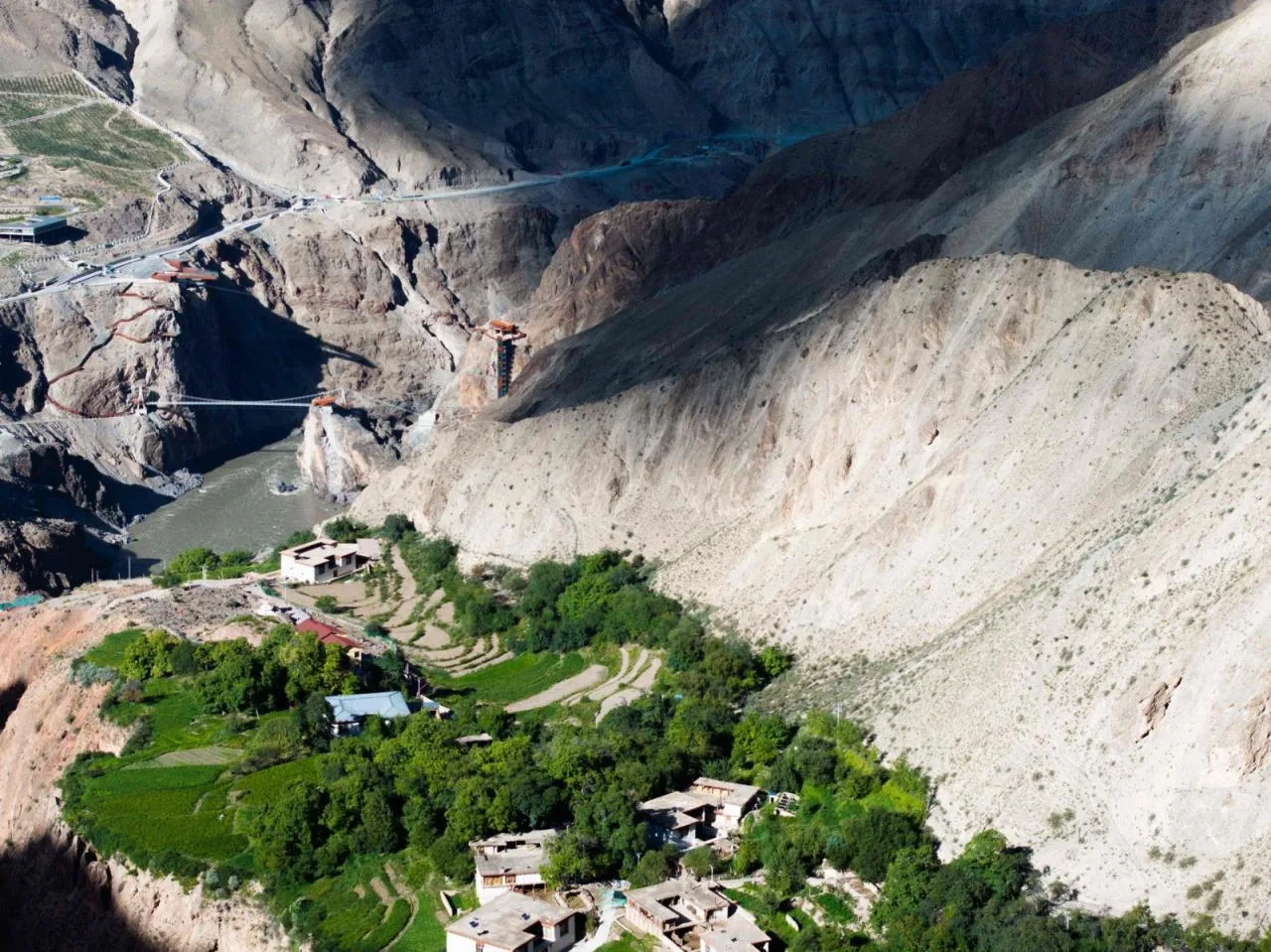 BIM Architecture | Nujiang 72 turn Grand Canyon Scenic Spot in Xizang/Xiaoyin Architecture Firm