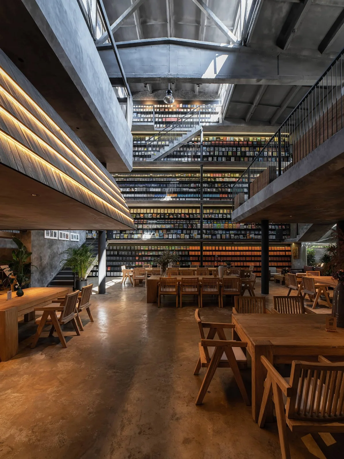 BIM Architecture | Ladder Space: Old Factory Building, New Bookstore/Plain Building
