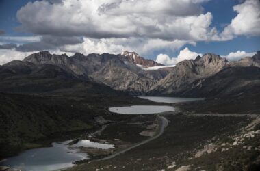 BIM Architecture: Nujiang 72-Turn Grand Canyon Scenic Spot by Xiaoyin Architecture Firm in Tibet-BIM WORLD