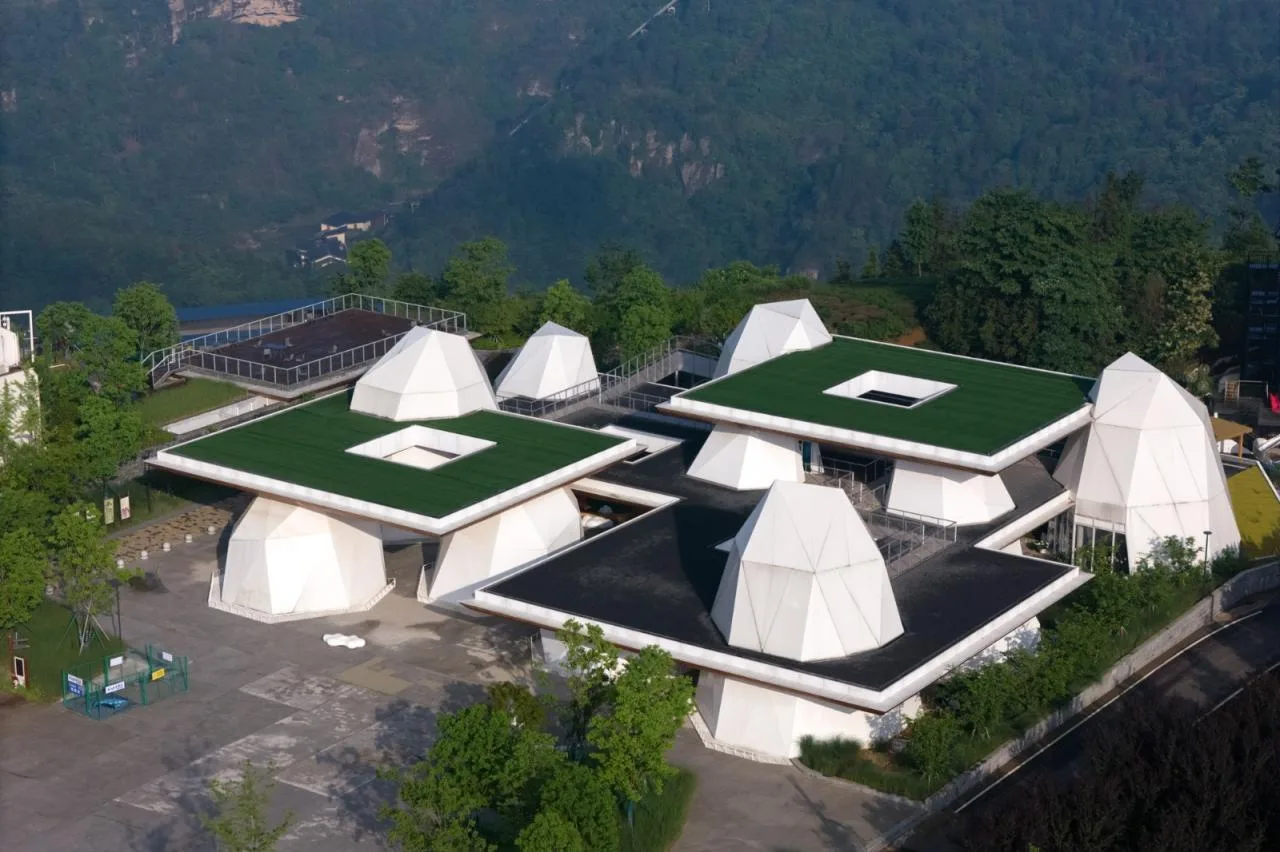 BIM Architecture | Encountering in the Mountains: Yunfeng Twelve in Xiayanbei Scenic Area/Zhu Peidong Line+Architecture Firm