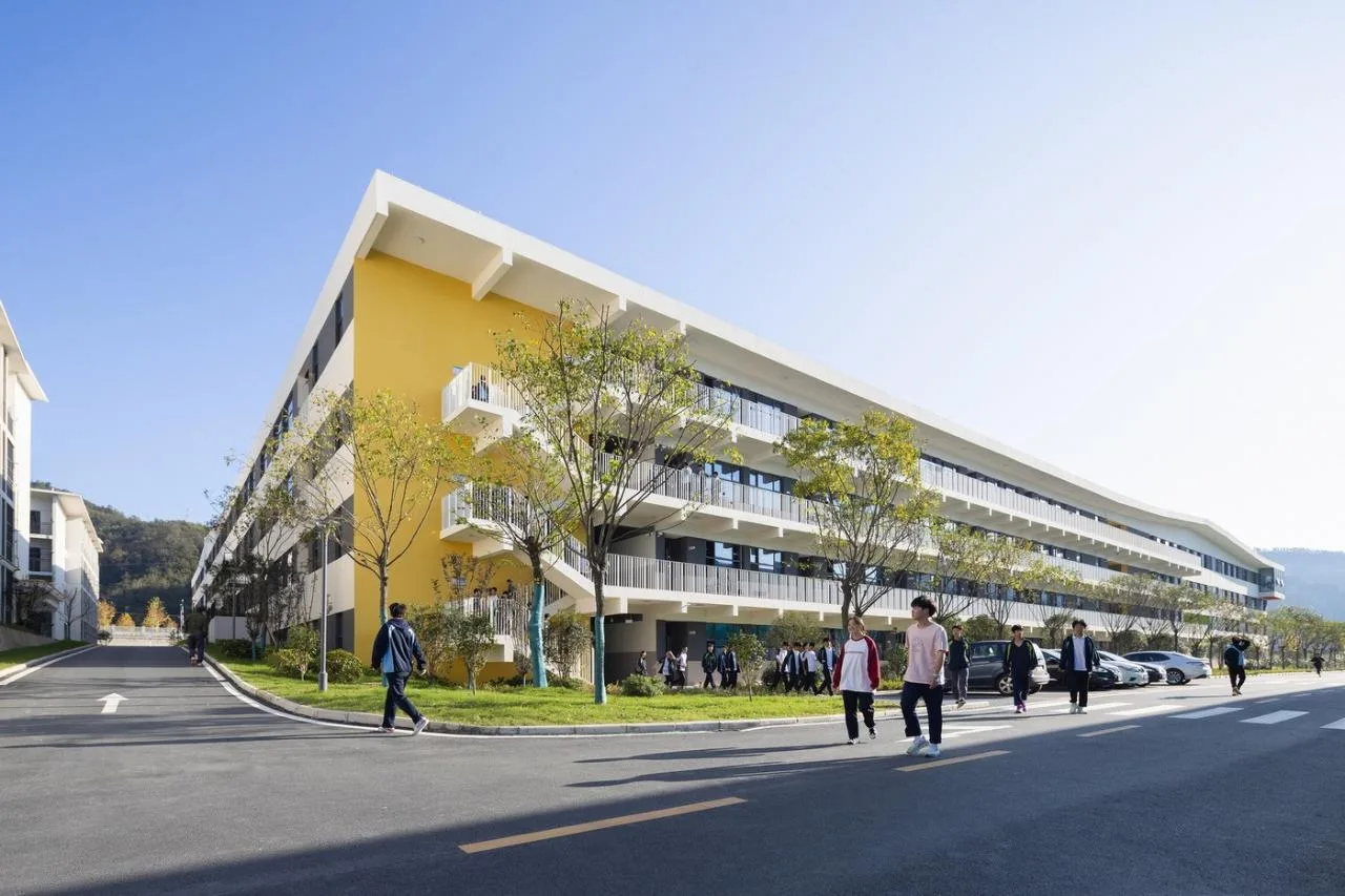 BIM Architecture | Nanshan Wufutang Senior High School/Lowercase Architecture