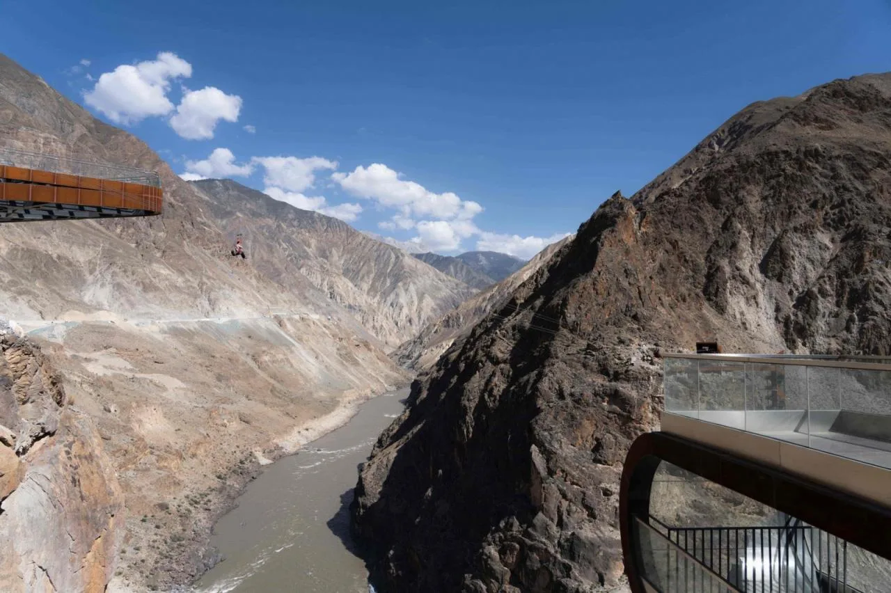 BIM Architecture | Nujiang 72 turn Grand Canyon Scenic Spot in Xizang/Xiaoyin Architecture Firm