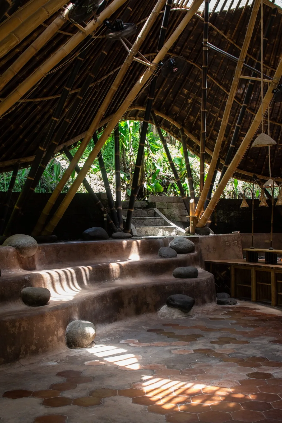 BIM Architecture | Dapur Naga Shared Kitchen and Dining Space/Bamboo U
