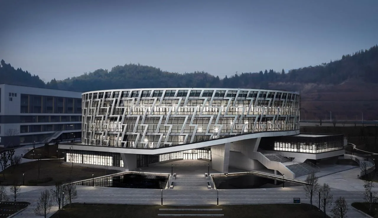 BIM Architecture | Chongqing Electric Power College Library/Tianjin University Design Institute · Gu Zhihong Studio