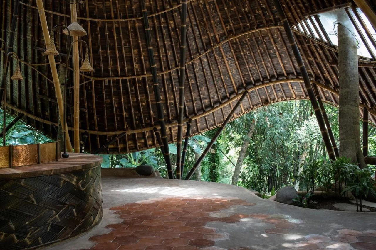 BIM Architecture | Dapur Naga Shared Kitchen and Dining Space/Bamboo U