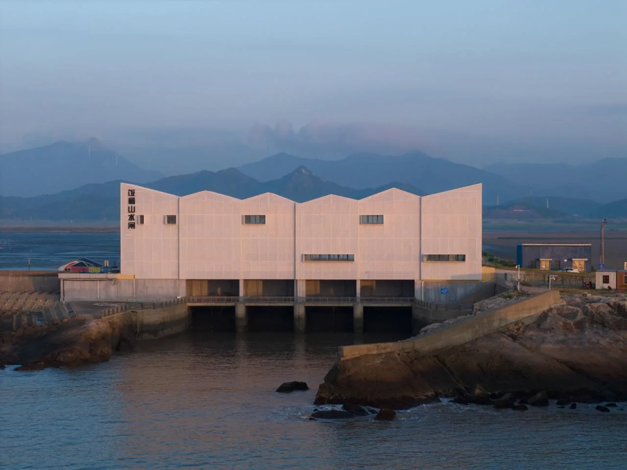 BIM Architecture | The Boundary of Mountains and Seas - Xiangshan Rice Bucket Camp Landscape Lock Renovation/MARS Planet Architecture