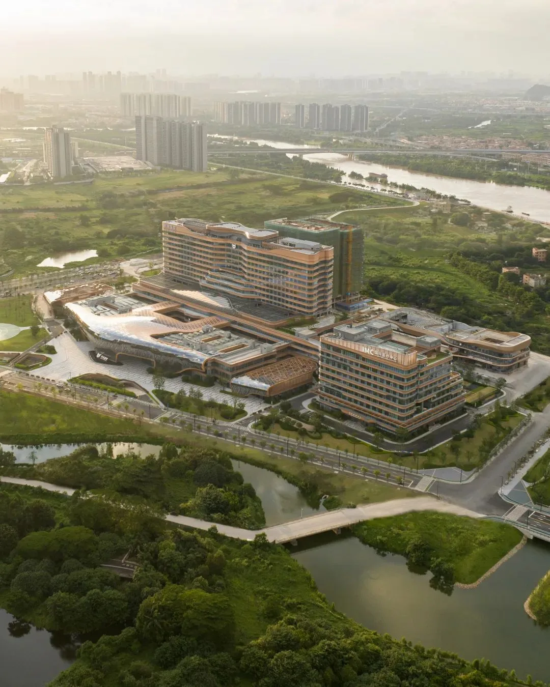 BIM Architecture | Midea · Heyou Hospital - the world's most beautiful garden style hospital with an investment of billions of dollars/Jiedian International Architecture in the UK