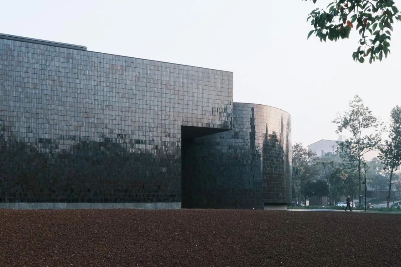 BIM Architecture | 'Glaze' Weaving New and Old, Huanglongshan Purple Sand Mineral Source Exhibition Hall/School of Architecture, Southeast University+Xuke Architecture