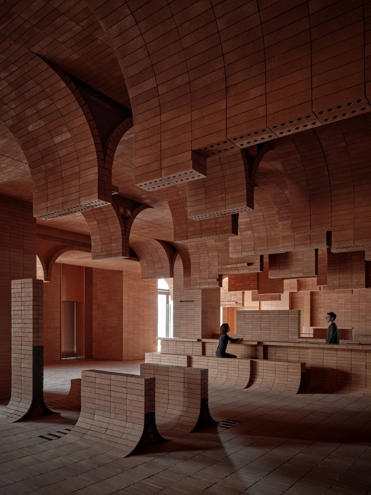 BIM Architecture | Island Cinema Wrapped in "Brick Waves"/Yizheng Planning