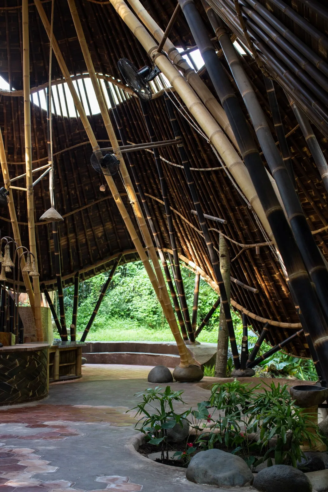 BIM Architecture | Dapur Naga Shared Kitchen and Dining Space/Bamboo U