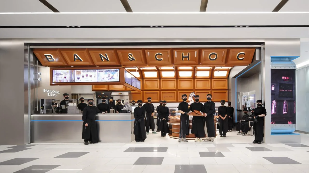 BIM Architecture | Zebra and Clever BAN& CHOC Shanghai Kaidelong Dream National First Store/WBS Interior and Exterior Studio