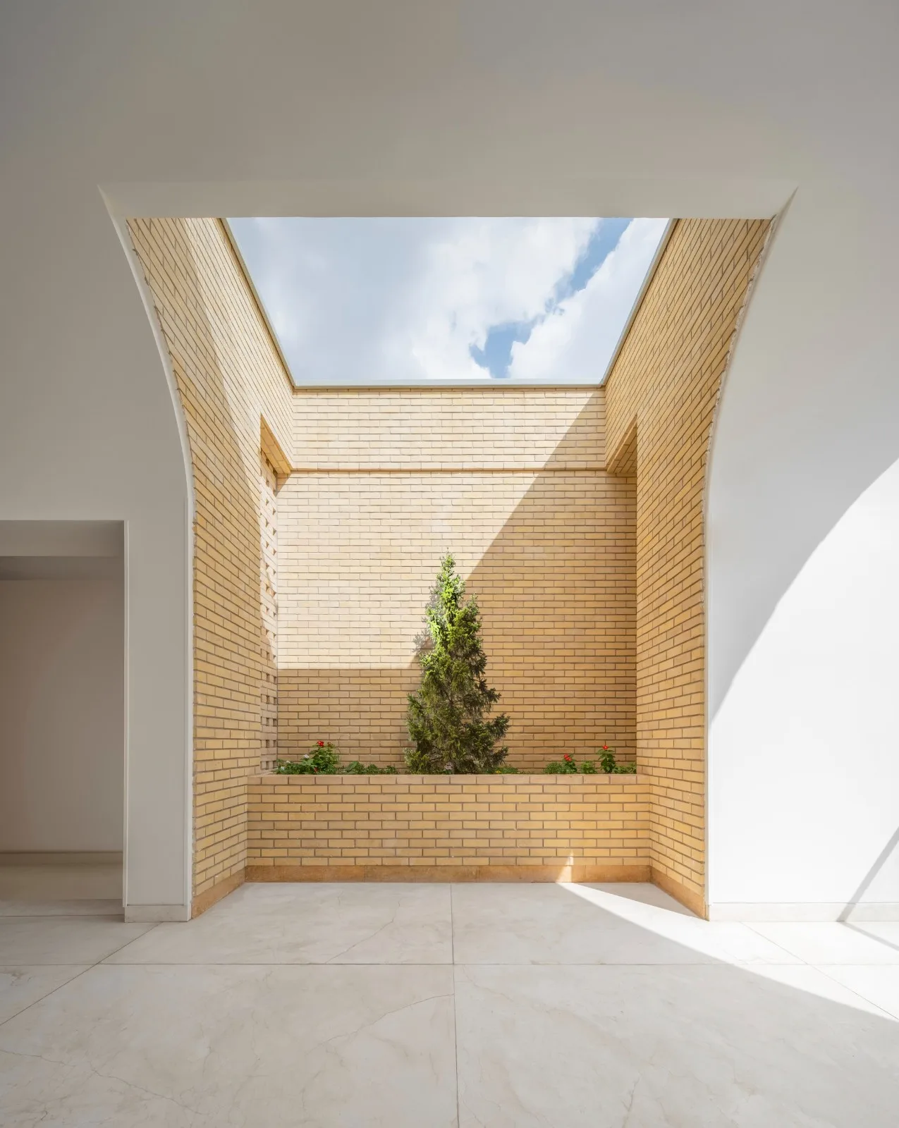 BIM Architecture | 2 IVANs, 2 Houses/HAMAAN Studio