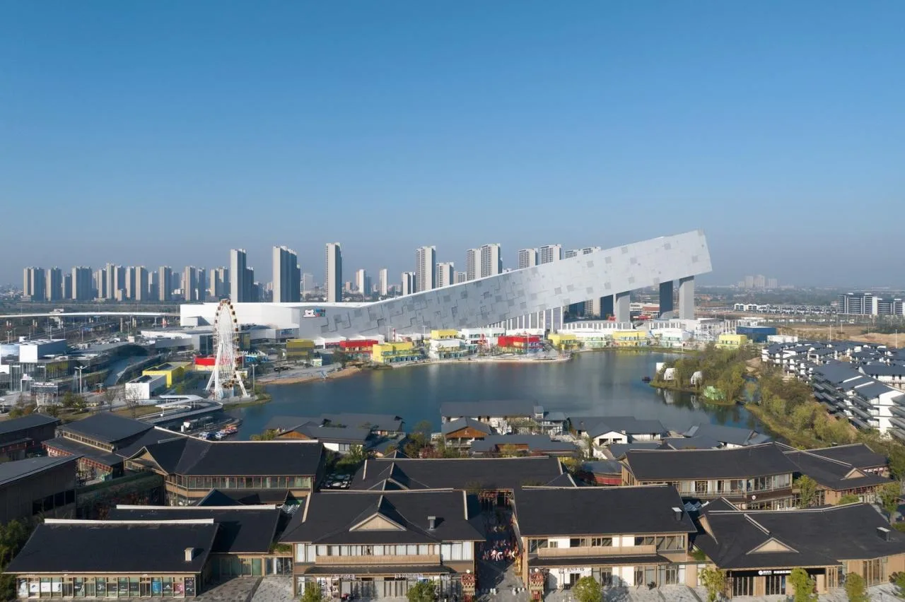 BIM Architecture | Wuhan Ganlu Mountain International Ski Resort/CLOU Ke Road Architecture