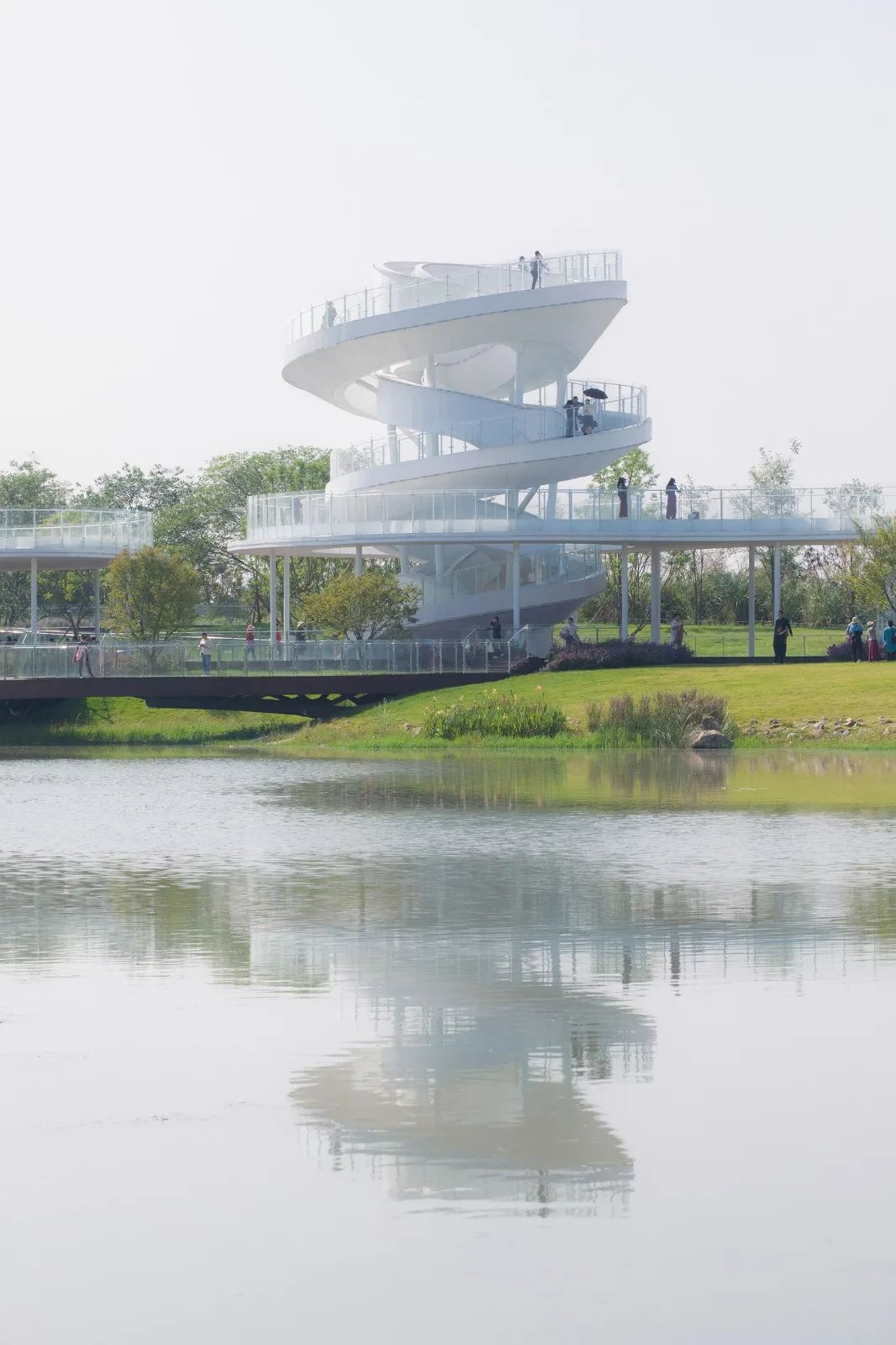 BIM Architecture | Fudao Lujiatan Wetland Park Commercial Service Center/MUDA Architecture