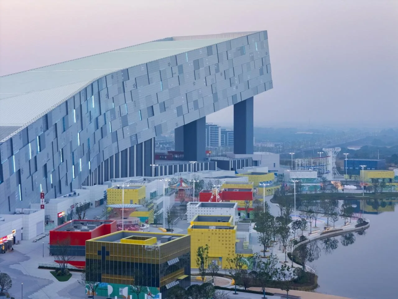BIM Architecture | Wuhan Ganlu Mountain International Ski Resort/CLOU Ke Road Architecture