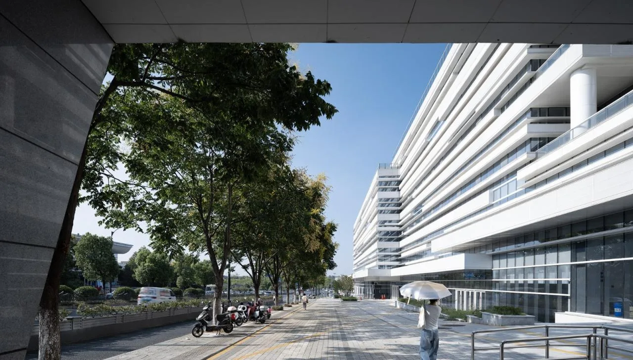 BIM Architecture | Natural Passers: Hangzhou West Bus Station Bus Hub/Zhejiang University Architectural Design and Research Institute