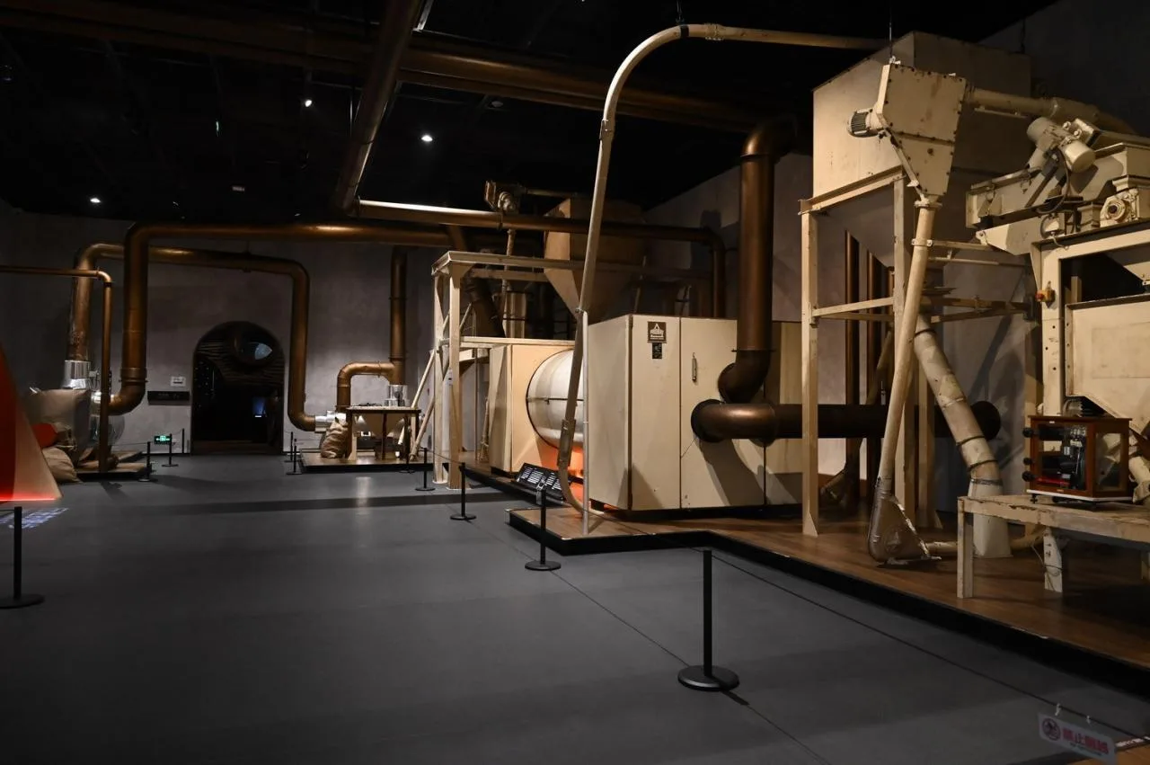 BIM Architecture | Industrial Upstairs and Intelligent Manufacturing Space: Refined Urban Renewal of Urban Industry - Shanghai Bainuo Chocolate Dream Factory Museum/Chuanglin Zebai
