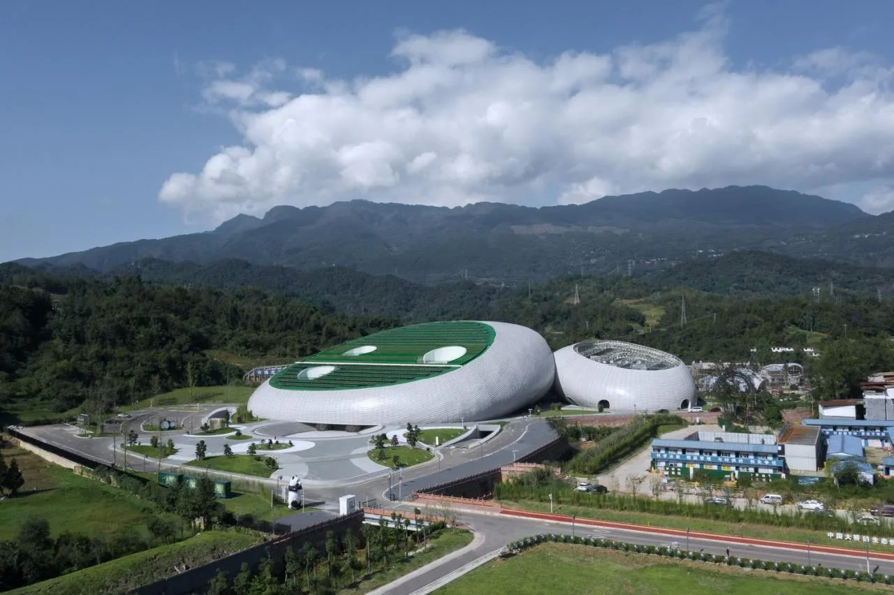 BIM Architecture | Sichuan Ya'an Panda Performing Arts Center/Zhu Xiaodi Studio