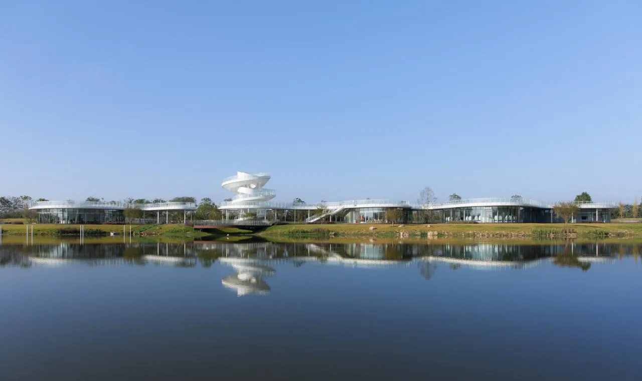 BIM Architecture | Fudao Lujiatan Wetland Park Commercial Service Center/MUDA Architecture