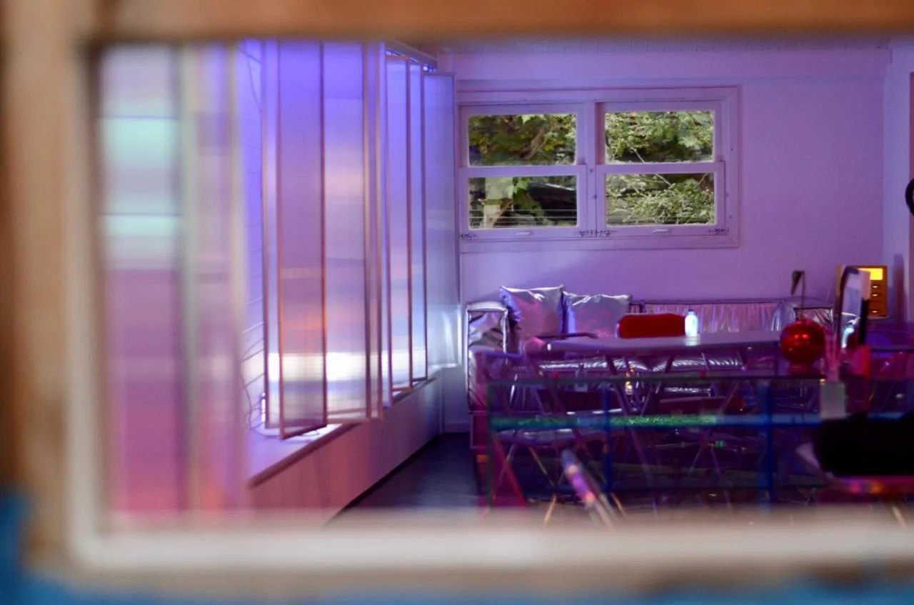 BIM Architecture | On Top Steam Wave Bar and Buying Shop: Integrating Art and Space/MiHei Architecture