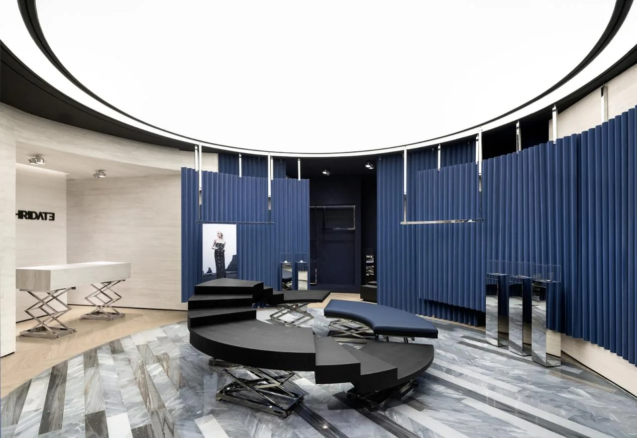 BIM Architecture | MITHRIDETE's New Boutique: The Sphere Centric Theater/SLT
