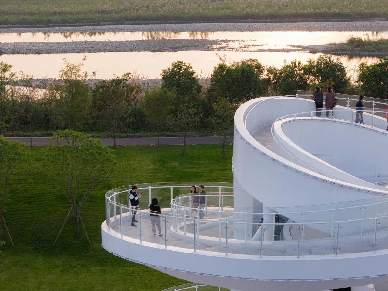 BIM Architecture | Fudao Lujiatan Wetland Park Commercial Service Center/MUDA Architecture