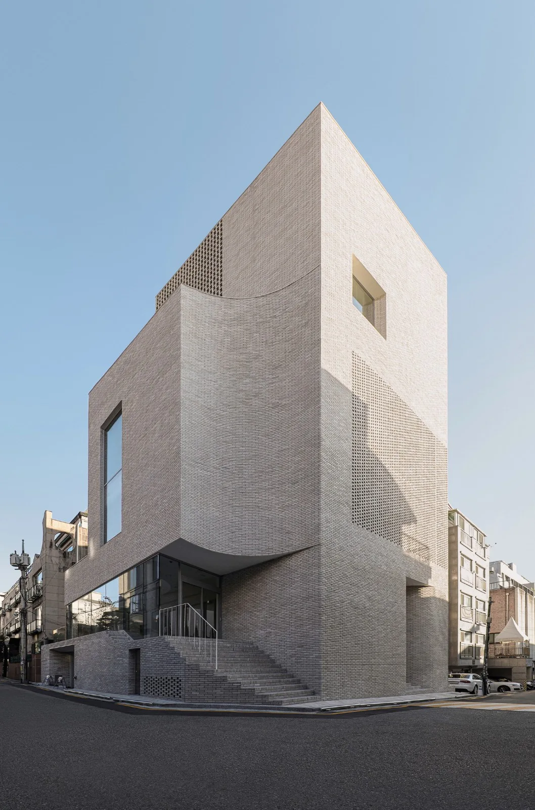 BIM Architecture | Montage Hannam Film Studio and Headquarters/stpmj