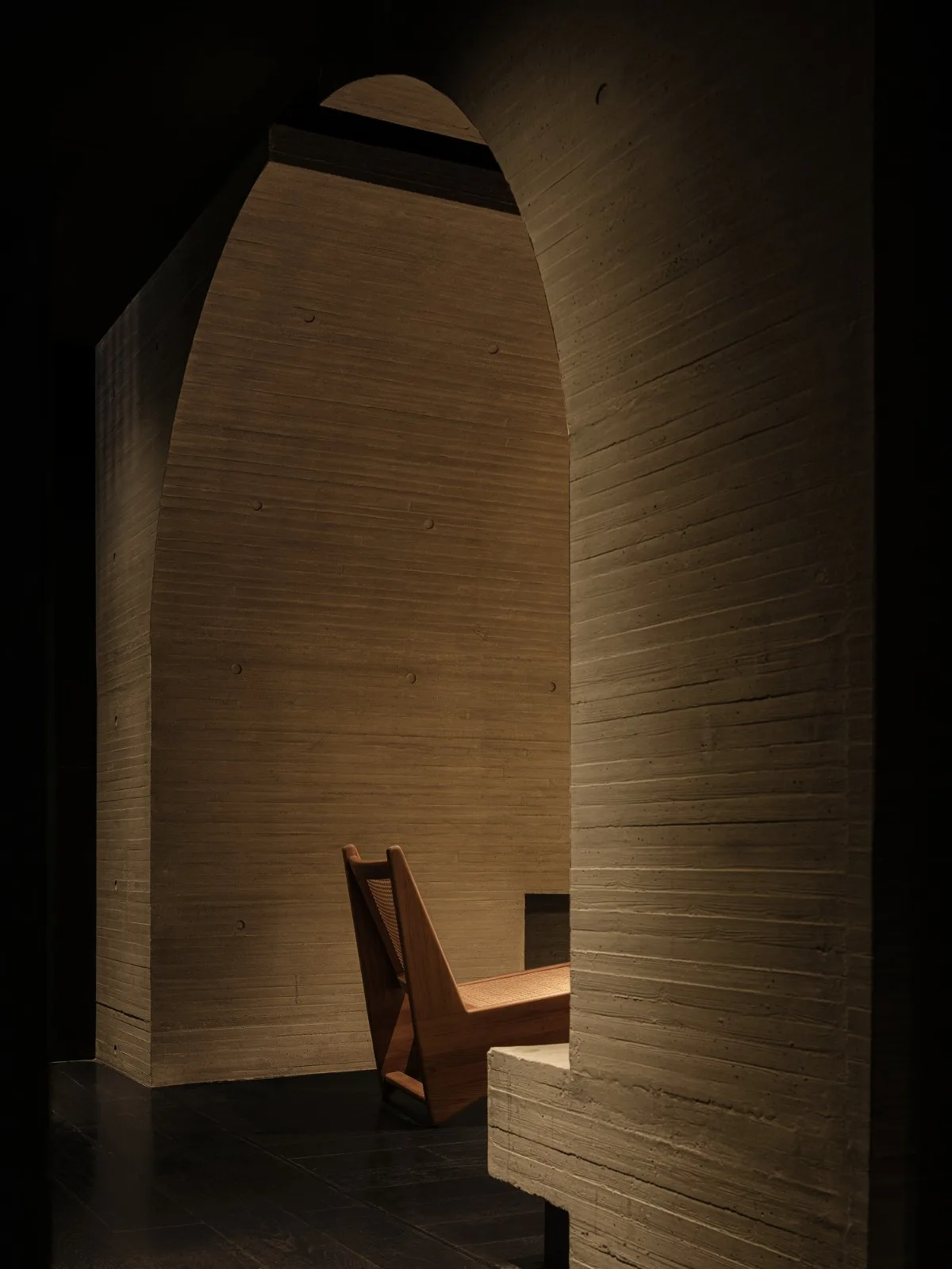BIM Architecture | Whiskey Bar: Taiyuan Hujin Whiskey Bar/JSPA Design Zhuohan Architectural Design