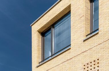 BIM Architecture: Two IVANs, Two Houses by HAMAAN Studio-BIM WORLD