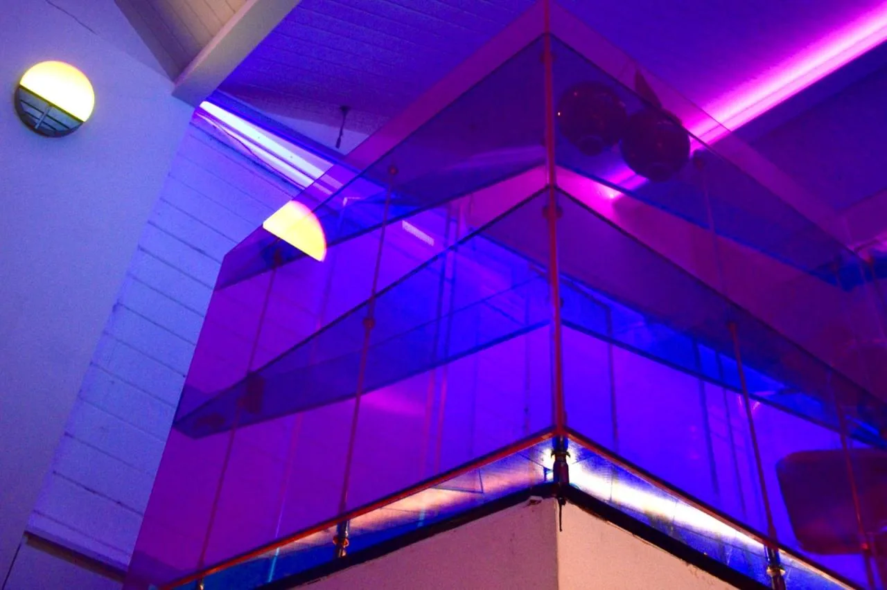 BIM Architecture | On Top Steam Wave Bar and Buying Shop: Integrating Art and Space/MiHei Architecture
