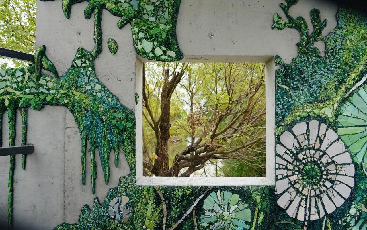 BIM architecture | lush ruins, vertical natural towers/cooperative construction