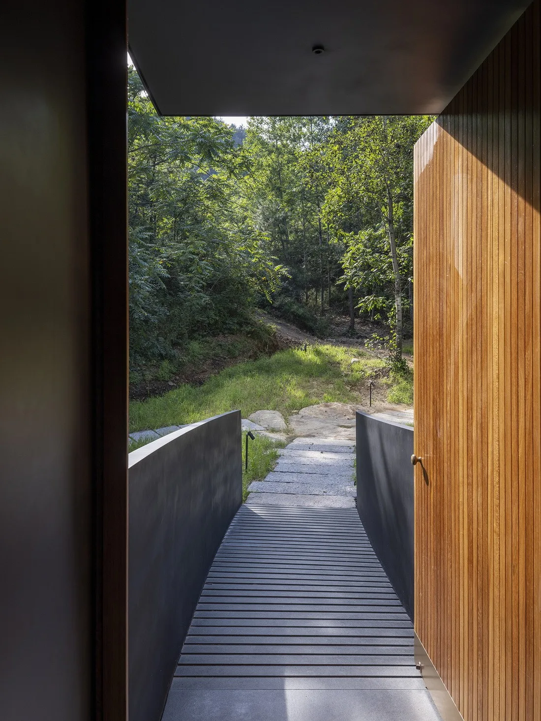 BIM Architecture | Wuling Mountain Eye Stone Soup Spring, Forest Instruments/Vertical Architecture