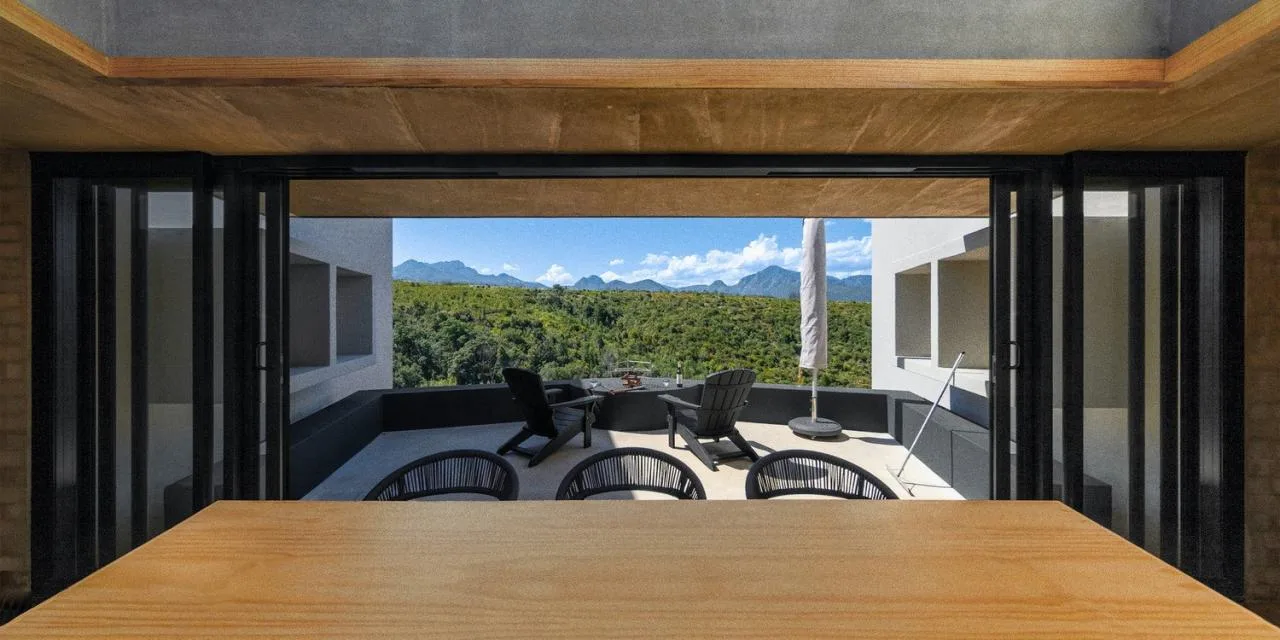 BIM Architecture | Robin Corner Villa/Frankie Pappas