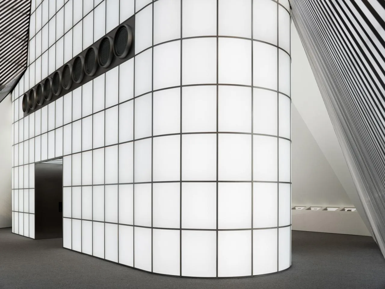 BIM Architecture | DJI Flagship Store/Wanshe Design